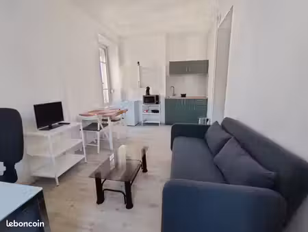 t2 meublé de 30 m² – lyon 8e (monplaisir / place ambroise courtois), proche fac lyon 3