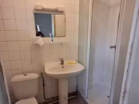 location appartement 2 pièces meublé à montpellier (34000) : à louer 2 pièces meublé / 23m