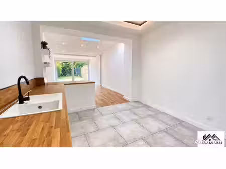 maison de ville 6 pièces 87 m²