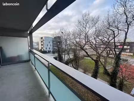 appartement 3 pièces 66 m²