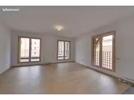 appartement 3 pièces 63 m²