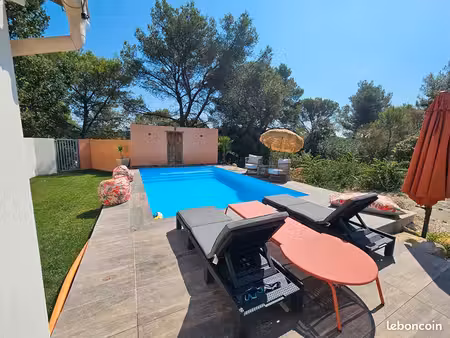 studio 2 pièces 30 m²