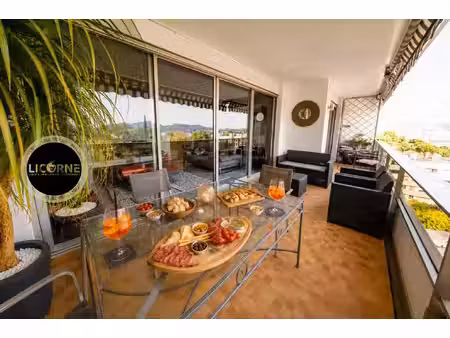 appartement t3/4 de standing dans une des plus belles résidence