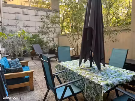 magnifique t2 avec grande terrasse privée