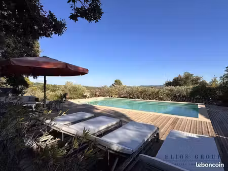 maison 6 pièces 186 m²