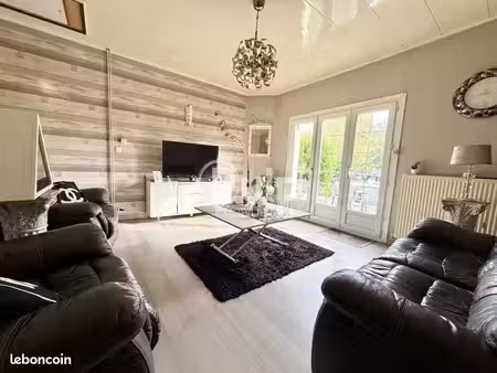 maison 5 pièces 74 m²