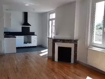 t3 à louer de 63m² lumineux, entièrement rénové