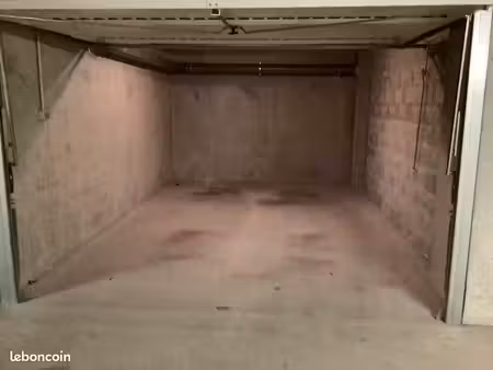 grand garage 17 m2