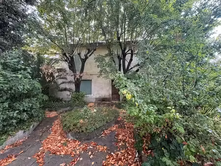 uzes – maison de maître de plus de 200m² à rénover