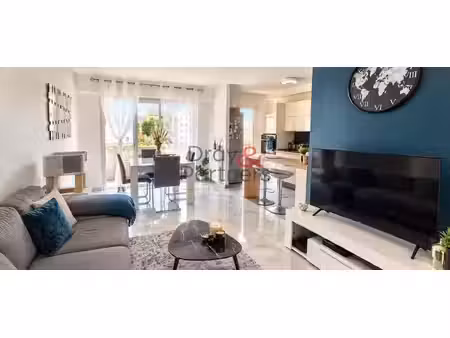 nice riquier, 2 pièces 45 m2 avec balcon et parking