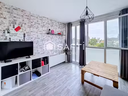 studio 24 m² avec parking et cave à conflans.