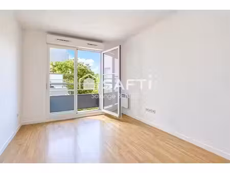 studio de 30 m2 avec parking dans une petite copropriété