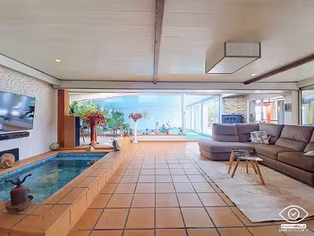 toulouse grand selve - maison de plain-pied esprit loft avec piscine intérieure