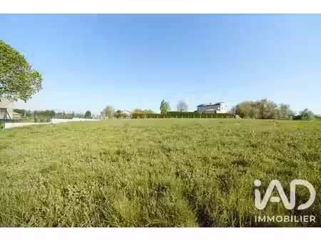 vente terrain 805 m²