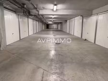 vente parking 32 m² à saint-cyr-sur-mer (83270), 75 000 €