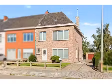 huis te koop in sint-niklaas met 3 slaapkamers