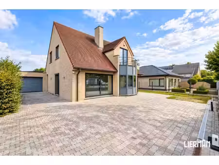 huis te koop in erembodegem met 3 slaapkamers