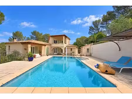 villa de luxe de 5 pièces en vente nîmes, occitanie