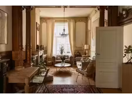 belle maison de maître avec joli jardin au cœur de vilvorde