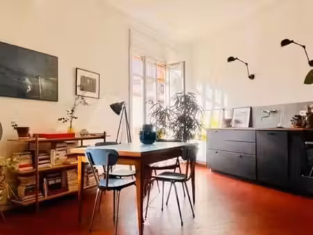 superbe 3p 55m² lumineux avec balcons cours julien
