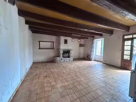vente maison à saint-vran (22230) : à vendre / 129m² saint-vran