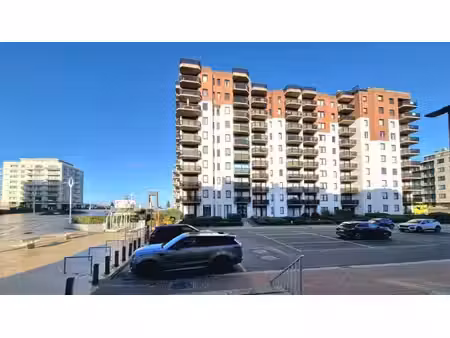 studio cosy avec grand terrasse située sur la magnifique es