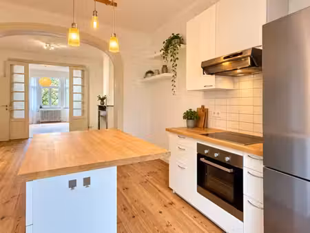 av du roi | lumineux 1 ch + bureau avec terrasse -parc duden
