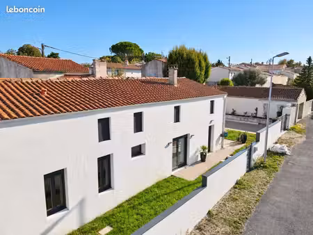 maison charentaise rénovée – 140 m² – 4 chambres – arvert