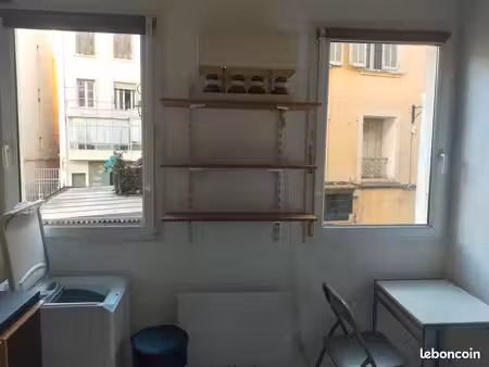 studio meublé centre-ville aix