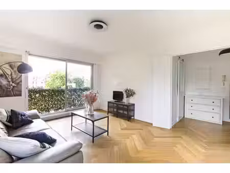 en exclusivite - paris 18eme - rue du ruisseau / belliard