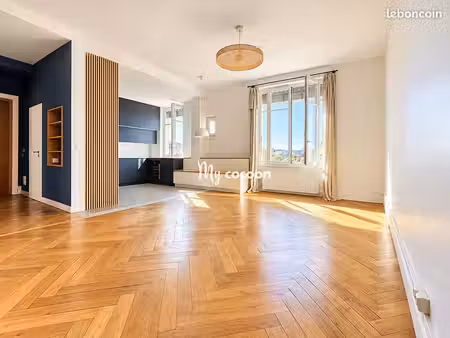 appartement 3 pièces 95 m²