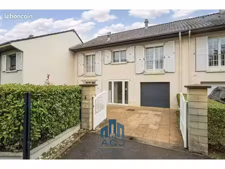 maison 4 pièces 111 m²