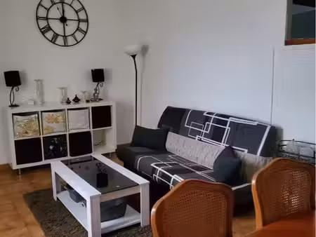 grand studio meublé environ 40m2