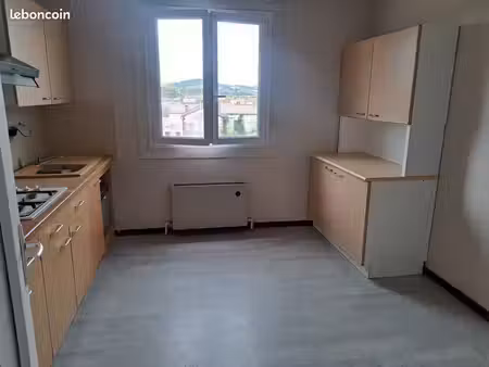 à louer appartement t3 70m2