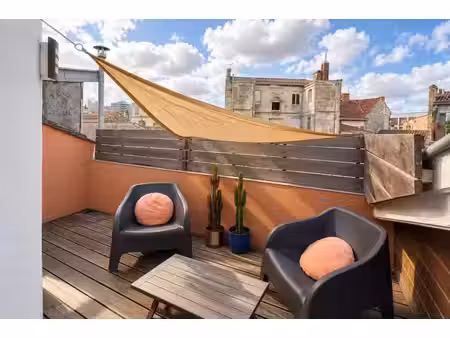 t3 meublé rénové de 79 m² lumineux / climatisation