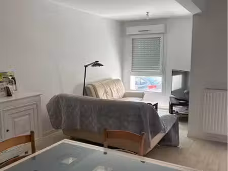 appartement t2 meublé 46 m² + terrasse 12 m² + garage sécurisé - la roche-sur-yon