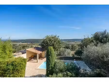 villa de 150 m² avec piscine et vue dégagée — 6,5 km d'uzès