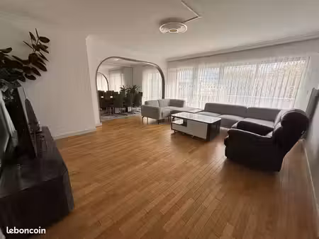 t3 très lumineux 89 m², balcon vue parc, cave, parking