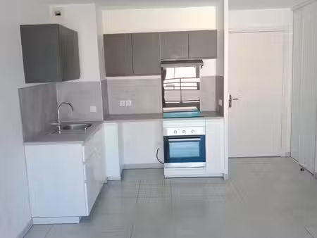 à louer appartement t2 39m2 vitrolles