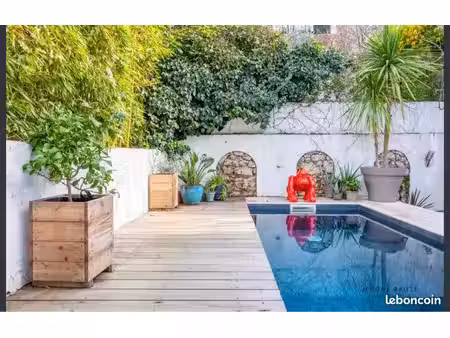 appartement/maison roucas blanc