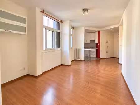 à louer ? aix-en-provence ? appartement t3 avec parking