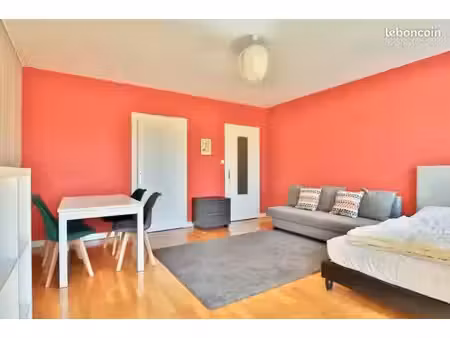 appartement 1 pièce 38 m²