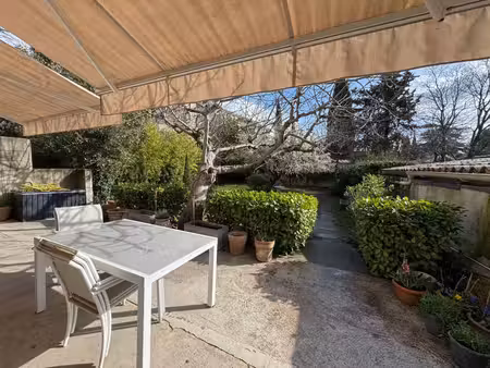 rare – t4 avec grand jardin en centre-ville d’aix-en-provence