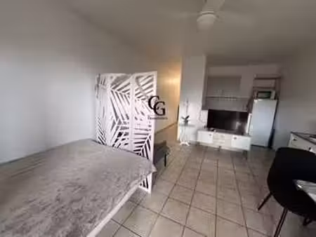 location appartement t1 à port-saint-père (44710) : à louer t1 / 30m² port-saint-père