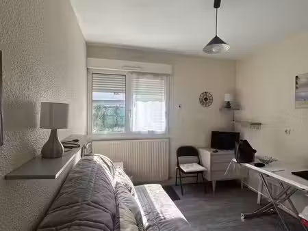 studio 1 pièce 19 m²