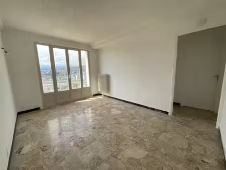 3 pièces vue panoranique