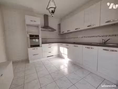 appartement 3 pièces 70 m²