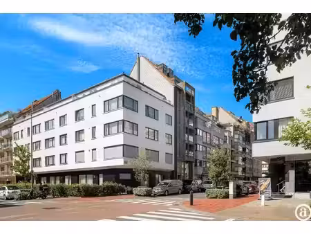 modern appartement met 2 slaapkamers op centrale ligging.
