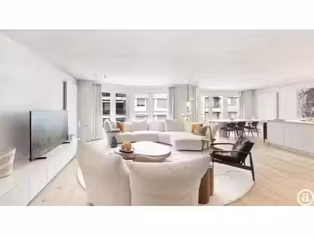 prachtig vernieuwd appartement (3slpk) nabij het rubensplein