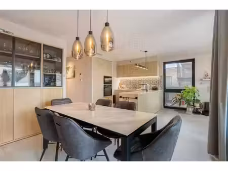 appartement moderne (2ch) avec terrasse